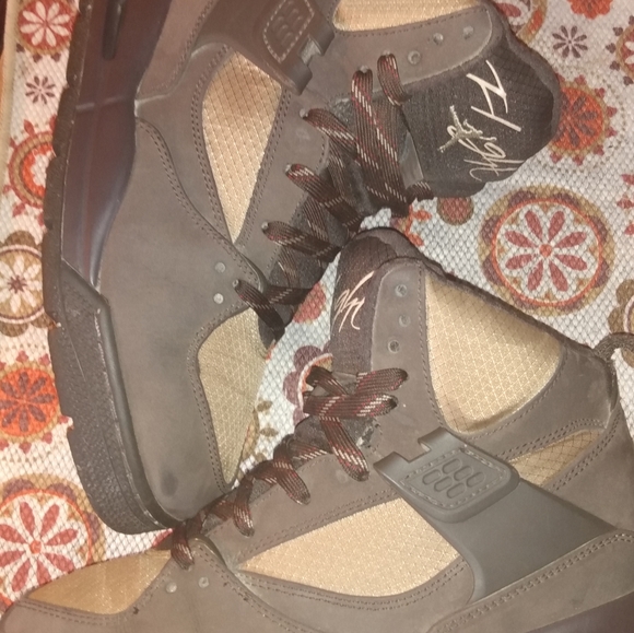 JORDAN FLIGHT 45s size 6y - Picture 2 of 8